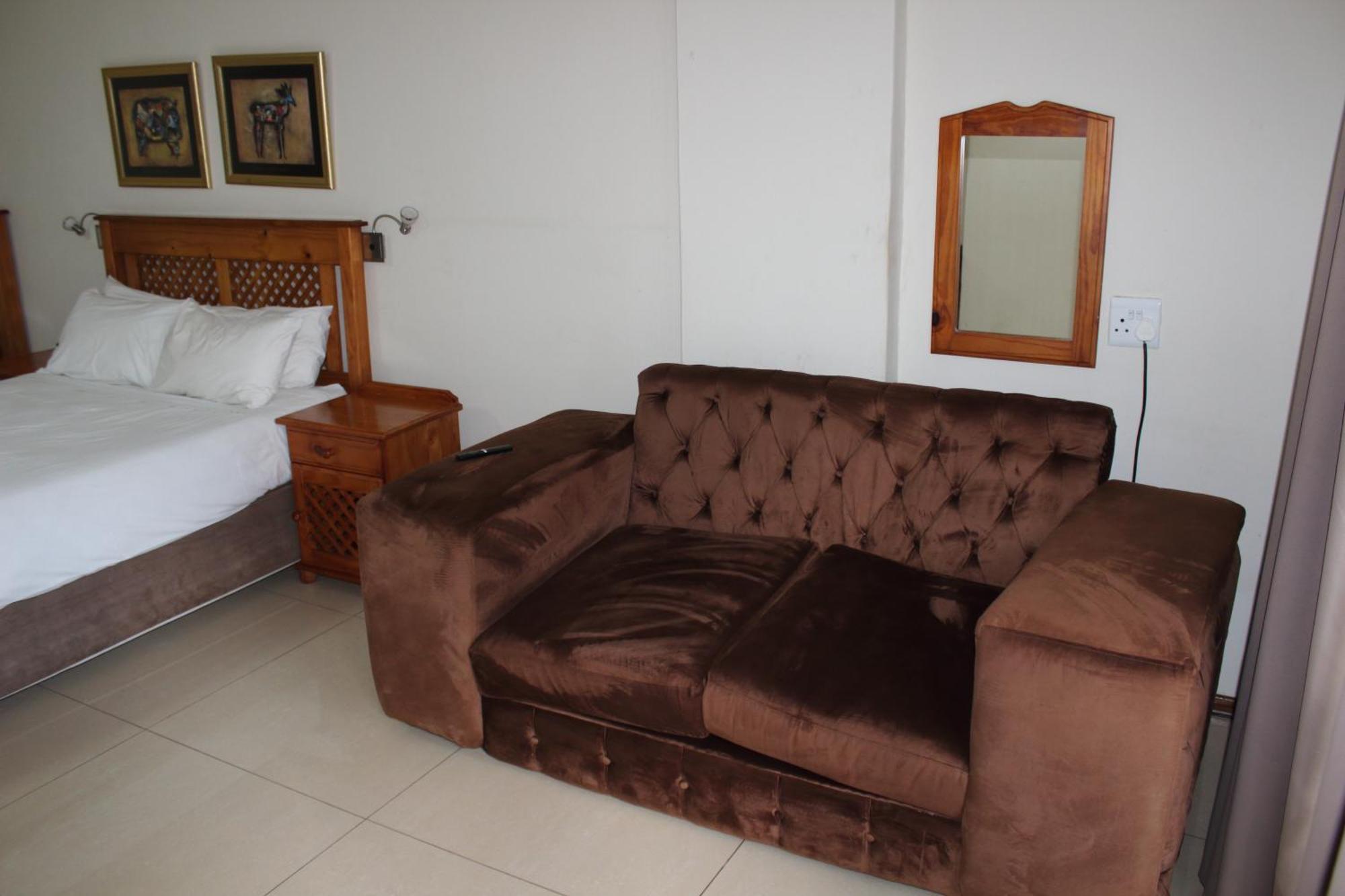 Purple Olive Guest House Pretoria Exterior photo
