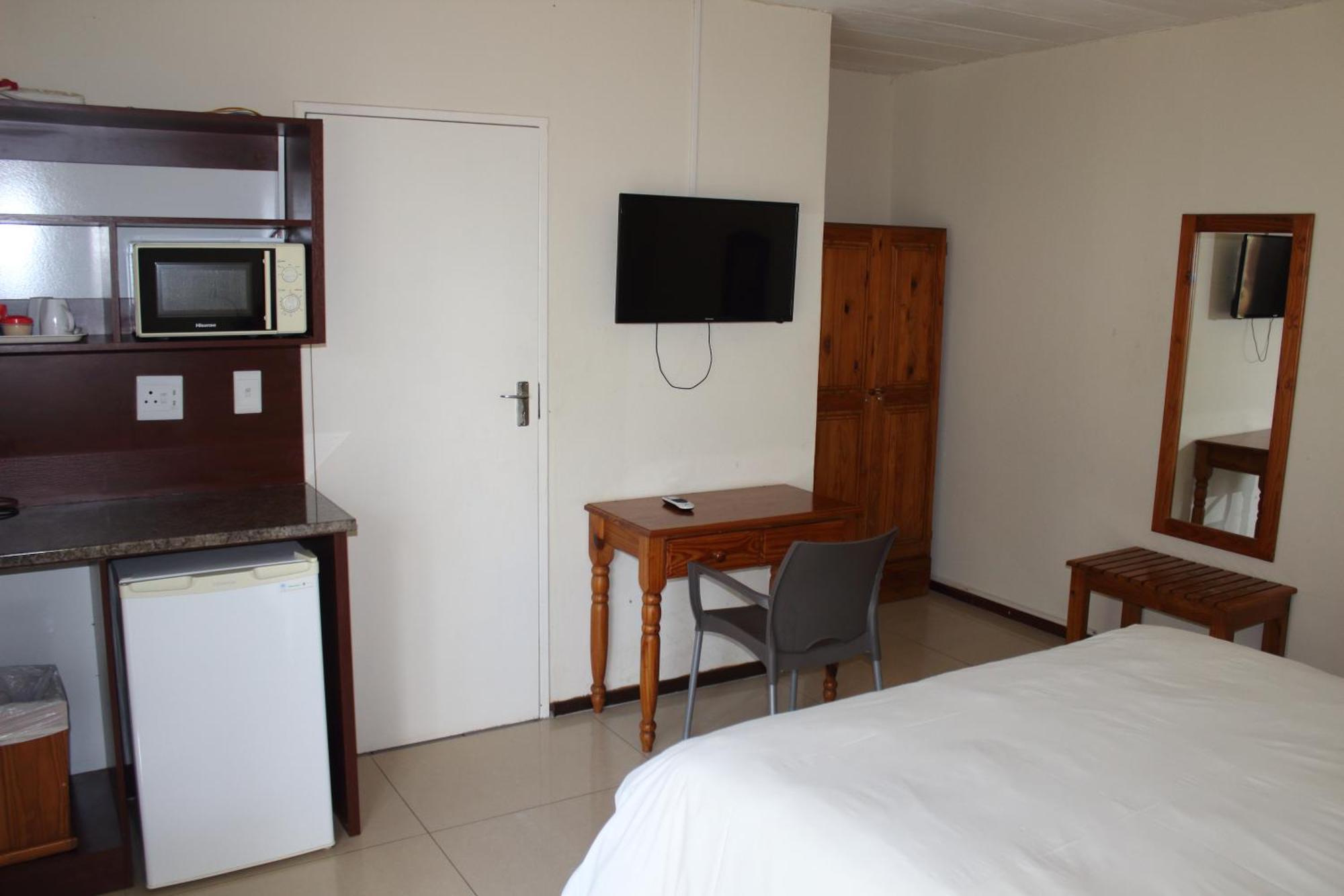 Purple Olive Guest House Pretoria Exterior photo